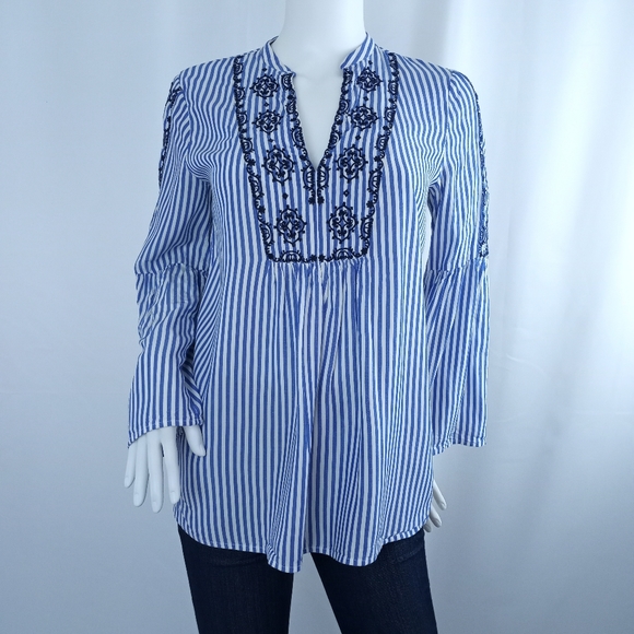 LOFT Boho Embroidered Top - Picture 2 of 8